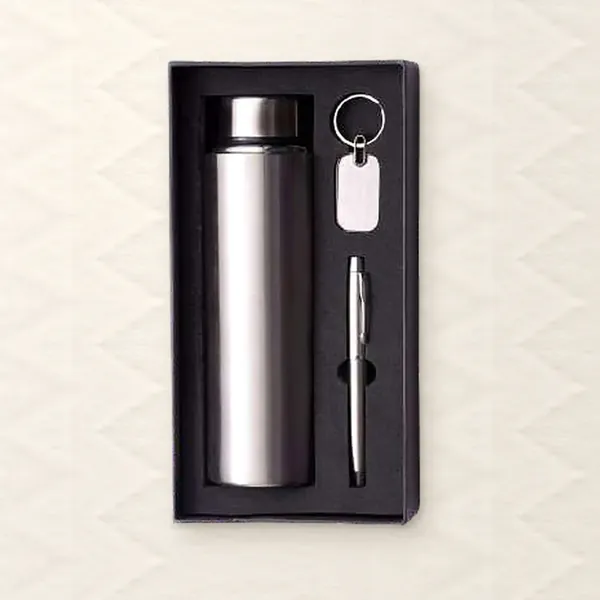 Bottle, pen and keychain gift set