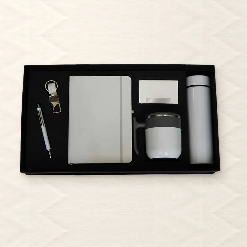 Corporate Gift Set — 6-piece Premium, White (PIX-CS-6107)