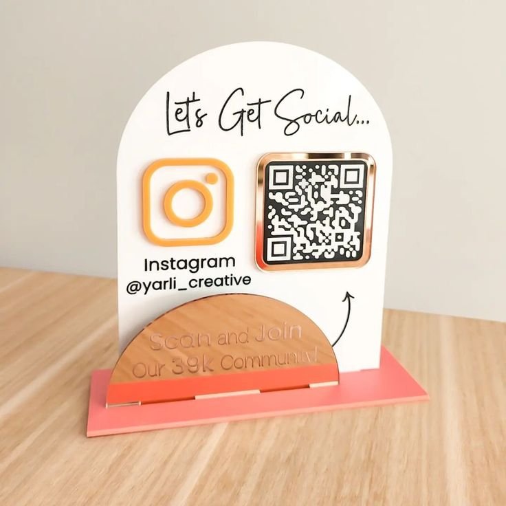 custom Acrylic Signs and Stands